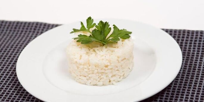 អង្ករឆ្អិនដោយគ្មានអំបិល